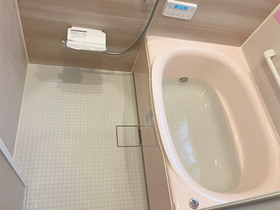 バスルームリフォーム明るく使いやすい水まわり設備